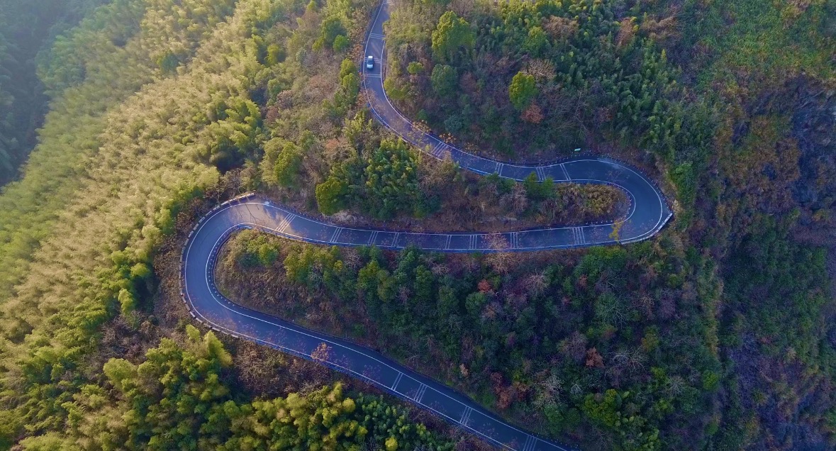 Mt. YunFeng · Drone Footage